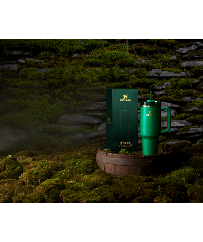 The St. Patrick's Day Quencher H2.0 FlowState? Tumbler | 40 OZ
